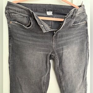 ZARA . skinny jean